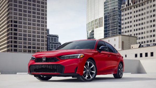 The 2025 Honda Civic: A New Era of Compact Cars