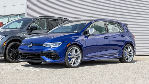 Une nouvelle ère pour les passionnés de sensations fortes avec la Volkswagen Golf R 2024