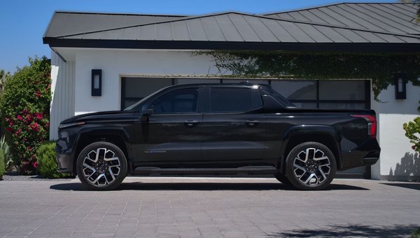 Performance and Capabilities of the 2025 Silverado EV