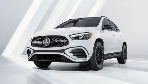 2025 Mercedes GLA Performance Features