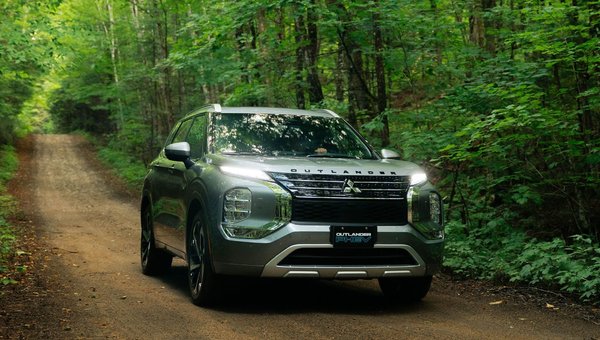 Essai du Mitsubishi Outlander PHEV 2025 – Tout ce que vous devez savoir