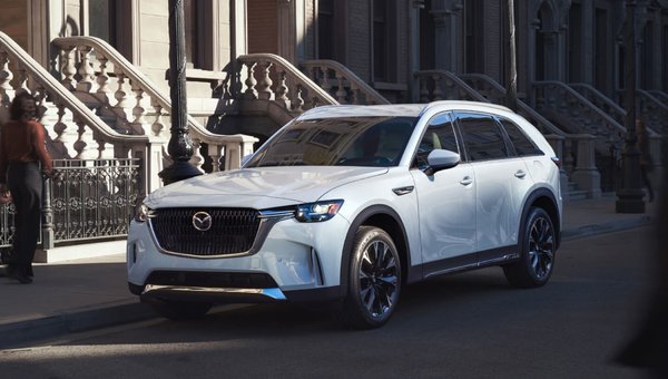Mazda CX-90 2025 hybride rechargeable : les principales caractéristiques