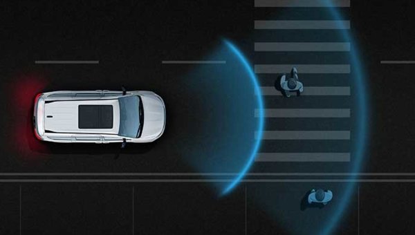 2025 Chrysler Pacifica PHEV Safety and Tech Highlights