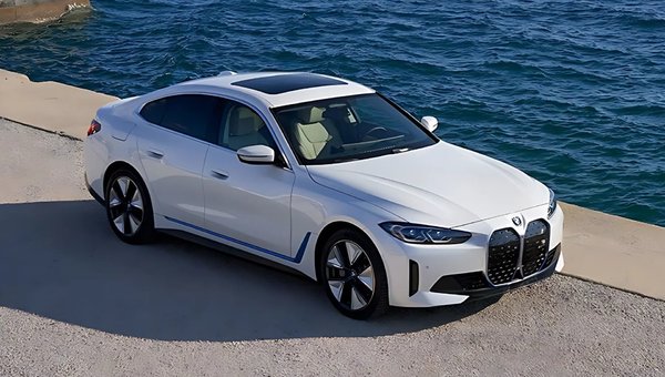 2025 BMW Electric and Hybrid Cars: Full List & Features