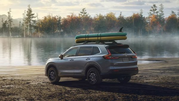 2025 Honda CR-V: Comfort, Capability, and Hybrid Efficiency