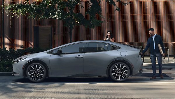La Toyota Prius PHEV 2025