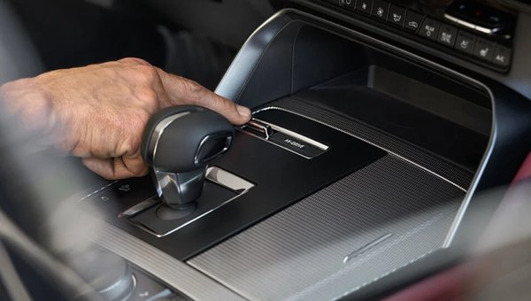 Inside the 2025 Mazda CX-70's Tech And Safety Features