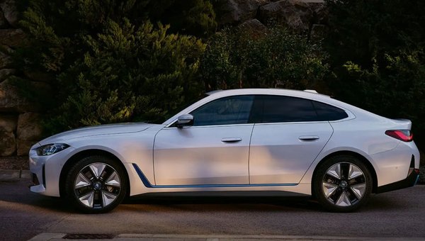 Your Guide to 2025 BMW's i4, i5, and iX EVs