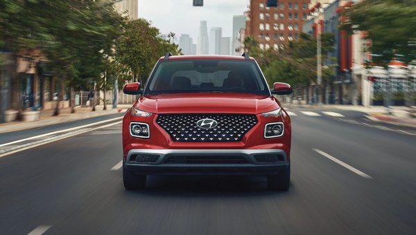 2025 Hyundai Venue Performance Highlights