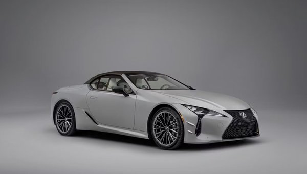 Découvrez tout sur la Lexus LC 500 décapotable 2026