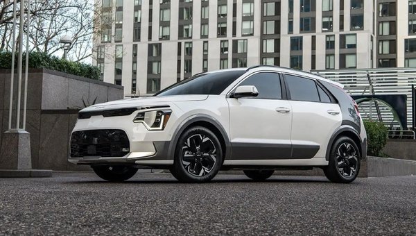 All About the 2025 Kia Niro