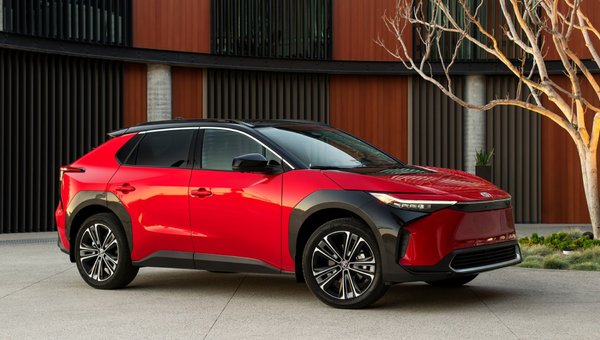 Les modèles Toyota bZ4X 2025