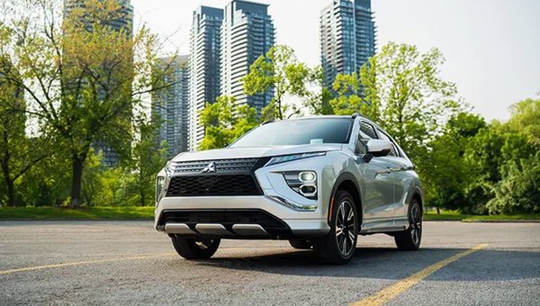 Meet the 2026 Mitsubishi Eclipse Cross with Style and Confidence