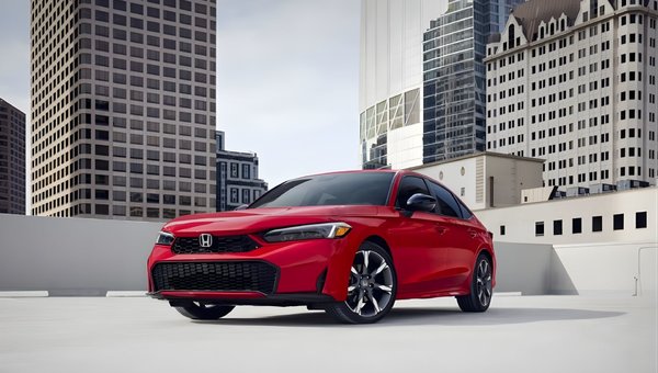 Honda Civic Hybrid takes home AJAC 2025 Canadian Car of the Year Award