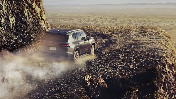 VUS Lexus LX 2026 : l’aventure version grand Luxe