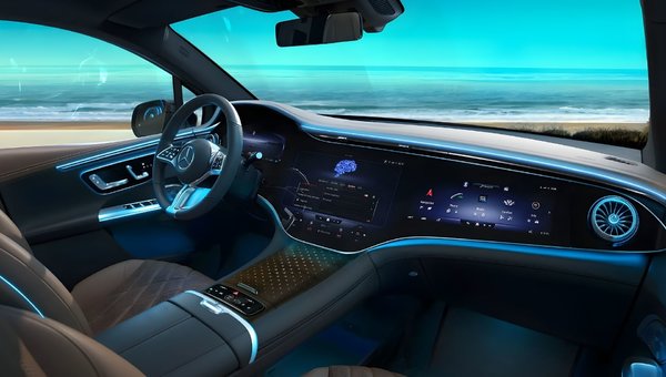 Technologies Mercedes-Benz : quand l’intelligence embarquée se met au service du conducteur