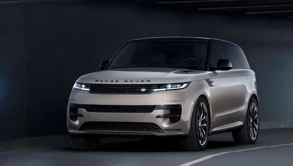 2026 Range Rover Sport: Power Meets Versatility in Every Drive