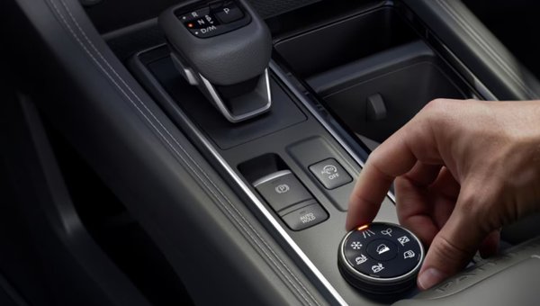 Why Families Are Loving the 2025 Nissan Pathfinder  Safety and Tech Features