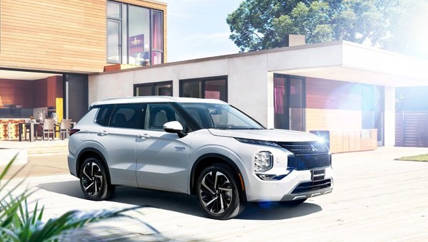 Go Further with Less Fuel: Discover the 2026 Mitsubishi Outlander PHEV