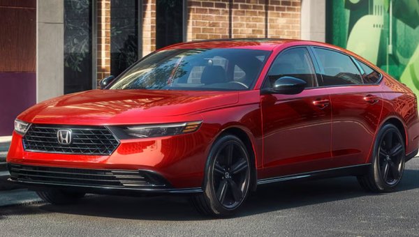 Honda Accord célèbre son demi-siècle