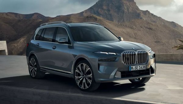 2026 BMW X7 Tech and Safety Features Breakdown