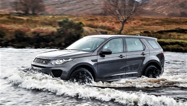 Land Rover Discovery Sport Receives a Power Upgrade for 2018