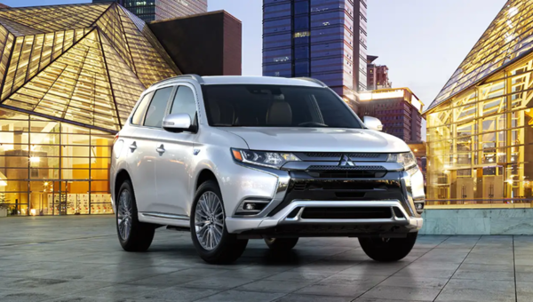 The 2019 Mitsubishi Outlander PHEV: A Best-Selling SUV