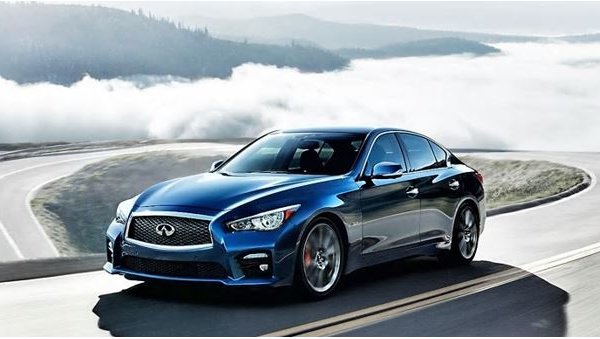 The 2017 INFINITI Q50 vs. the Competition