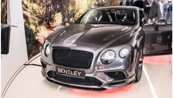 Bentley Vancouver reveals the new 336 km/h Continental Supersports