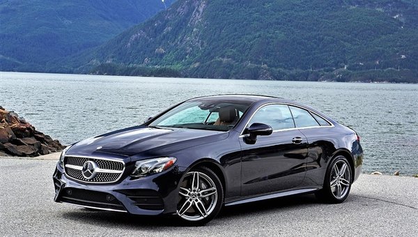 2018 Mercedes-Benz E 400 4MATIC Coupe road test review.
