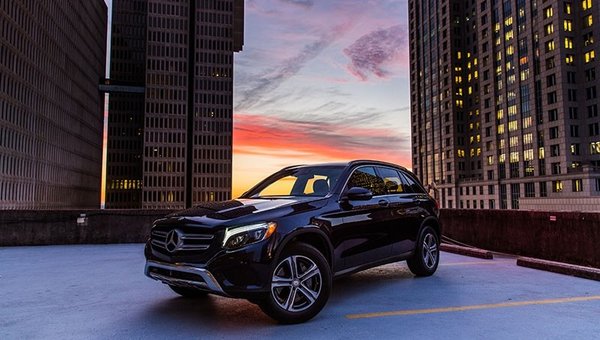 Mercedes-Benz GLC vs. 2016 Lexus RX vs. Lincoln MKX: Wine Country Warriors.