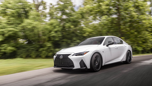 Lexus Safety System+: At Your Service Every Day