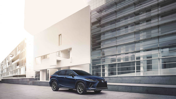 The 2022 Lexus RX 450h: The Only SUV in its Segment with a Traditional Hybrid powertrain