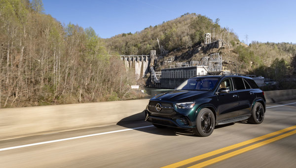 2024 Mercedes-Benz GLE: Refined Luxury with Advanced Technology