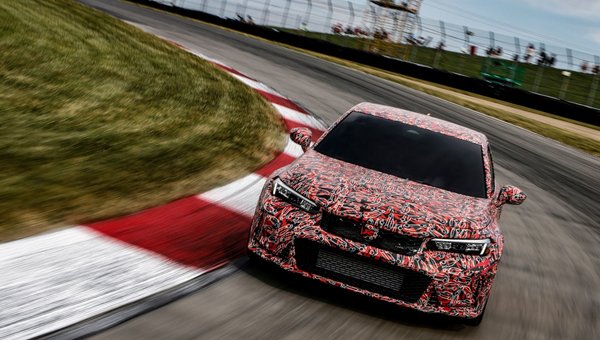 2023 Honda Civic Type R Prototype Makes U.S. Public Debut at Honda Indy 200