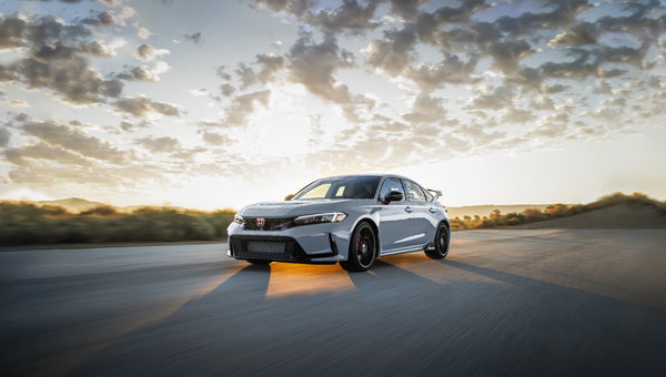 Hottest Hot Hatch Brings More Heat: All-New Honda Civic Type R Adds Power, Performance, and Swagger
