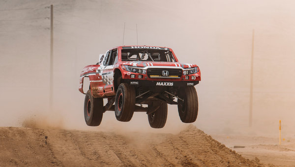 Honda Ridgeline Makes Unlimited Truck Debut at Vegas to Reno