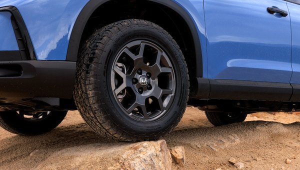 New Off-Road Video: Honda Engineers Show Off Rugged Capability of All-New 2023 Pilot TrailSport