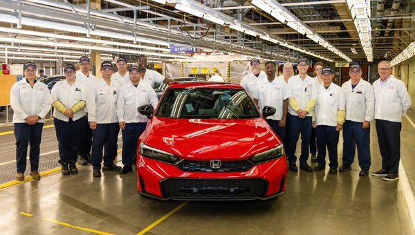 Honda celebrates its 11 millionth vehicle produced in Canada