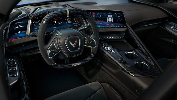 Chevrolet dévoile un premier habitacle asymétrique pour la Corvette 2026