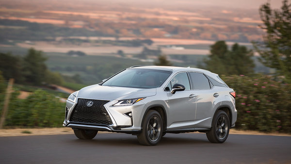 Lexus RX 2019 versus BMW X5 et Audi Q5