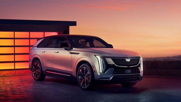 2025 Cadillac Escalade IQ 2025: Price and Specs