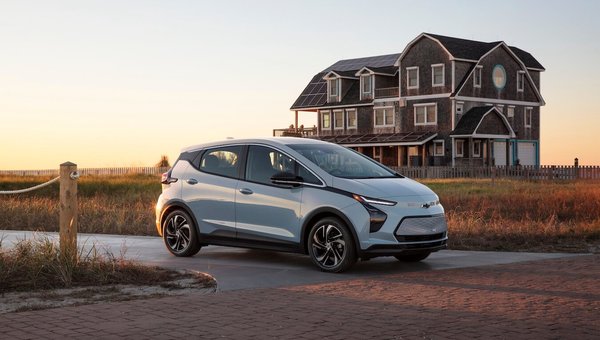 Chevrolet Bolt 2023 : prix et fiche technique