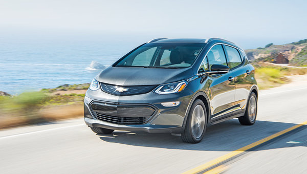 Chevrolet Bolt 2020 vs Toyota Prius 2020 (et pourquoi opter pour un véhicule électrique !)