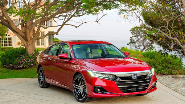 La Honda Accord 2022 nommée Meilleure voiture grand format