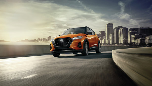 Le Nissan Kicks de première génération continue d'être offert