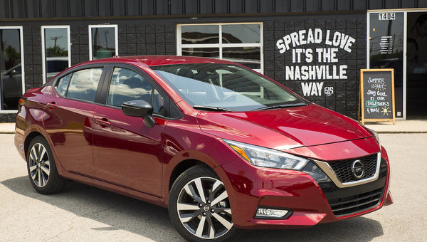 Nissan lance la Nissan Versa 2021 au CIAS