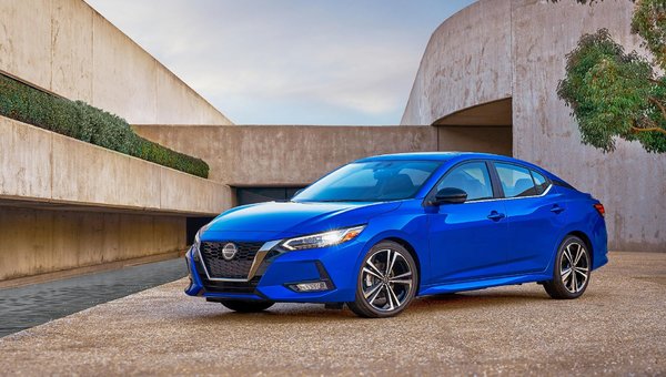 Nissan Sentra 2021 vs Mazda3 : remontée spectaculaire