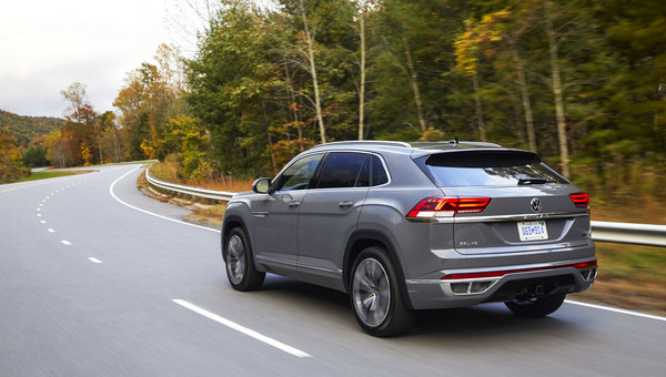 Tout ce que vous voulez savoir sur le Volkswagen Atlas Cross Sport 2023