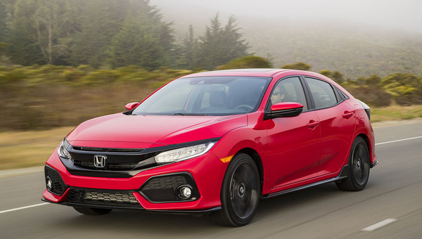 3 Raisons d'Acheter un Véhicule d'Occasion au Lieu d'un Véhicule Neuf